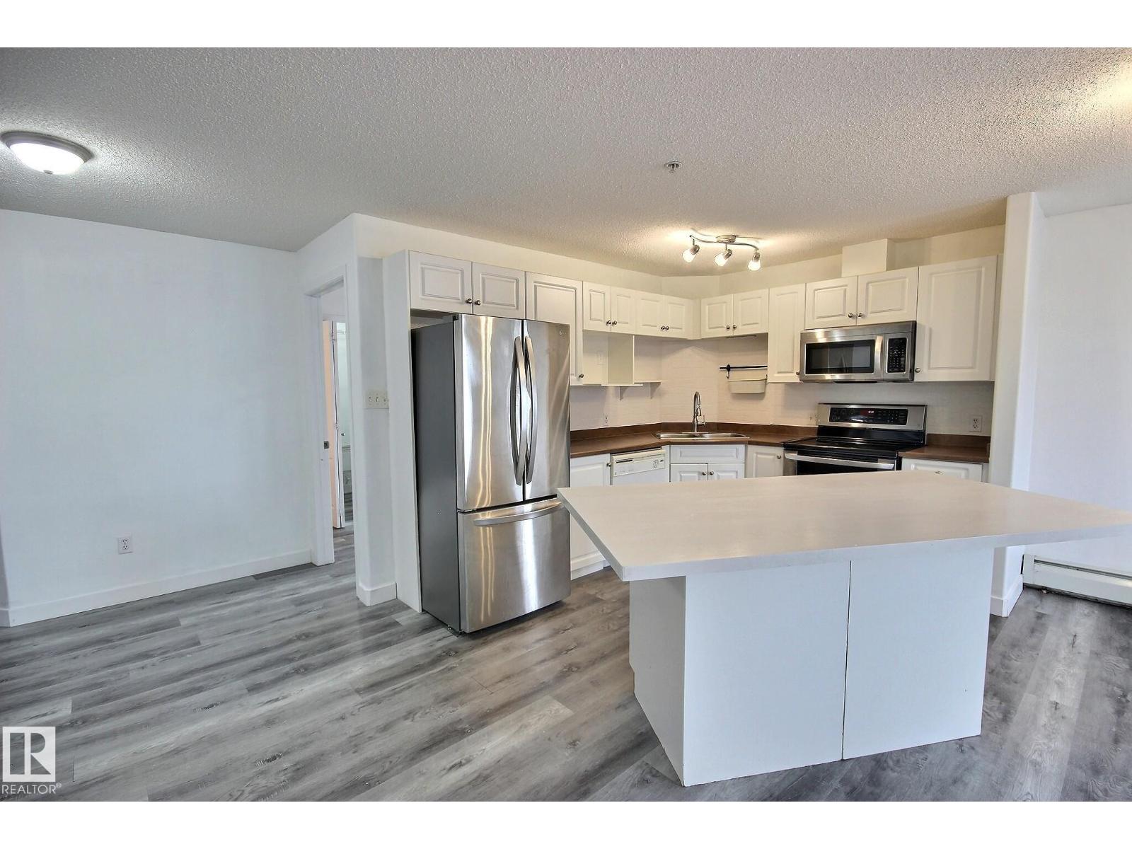 MLS® listing #29591469 for sale