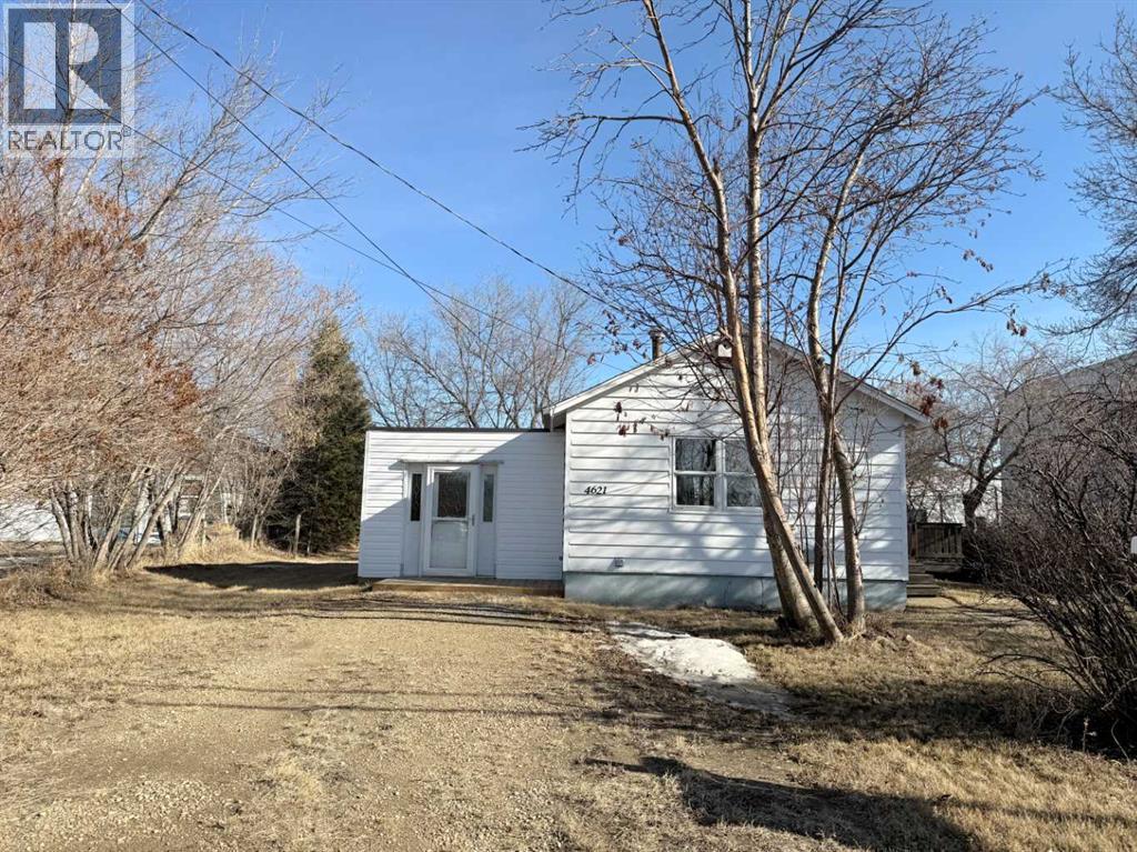 MLS® listing #29593050 for sale located at 4621 46 Street