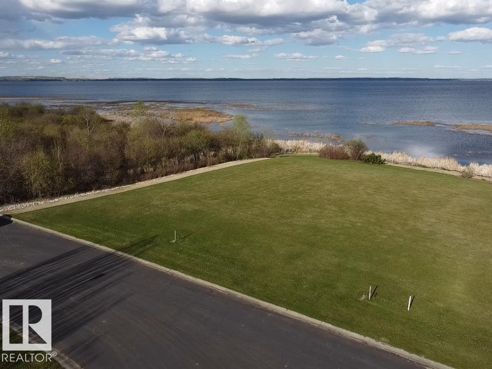 MLS® listing #29593489 for sale located at #1 Sunset Harbour