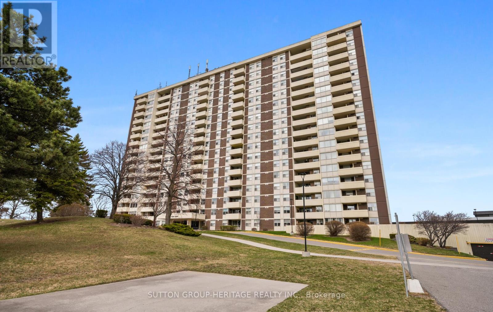 MLS® listing #29593855 for sale located at 1604 - 66 FALBY COURT