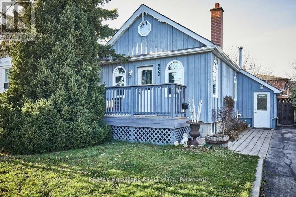 MLS® listing #29593870 for sale located at BSMT - 853 FOURTH STREET