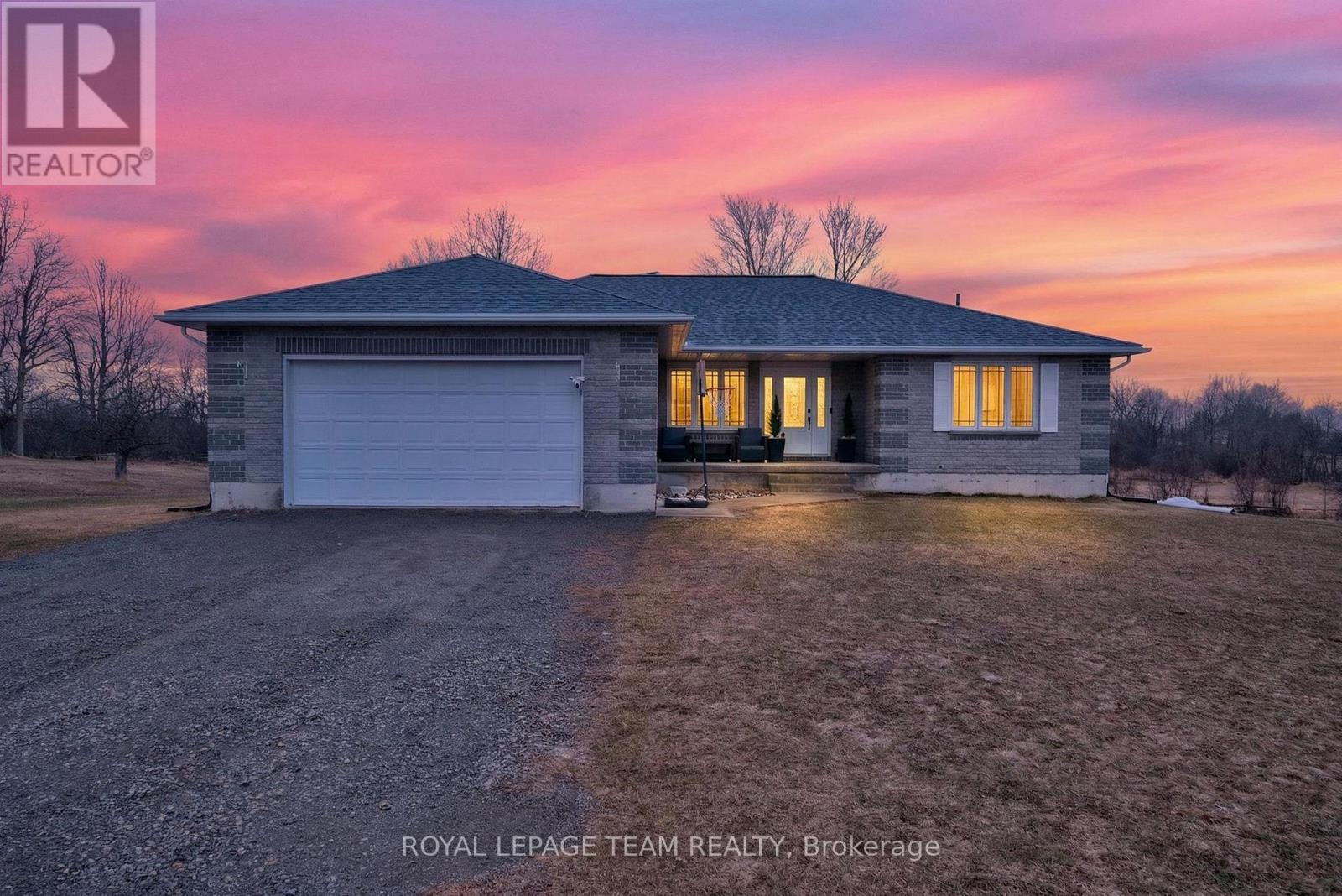 MLS® listing #29593964 for sale located at 281 BRISTOW DRIVE