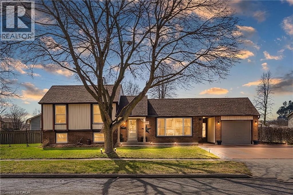 MLS® listing #29594094 for sale located at 153 THE GREENWAY