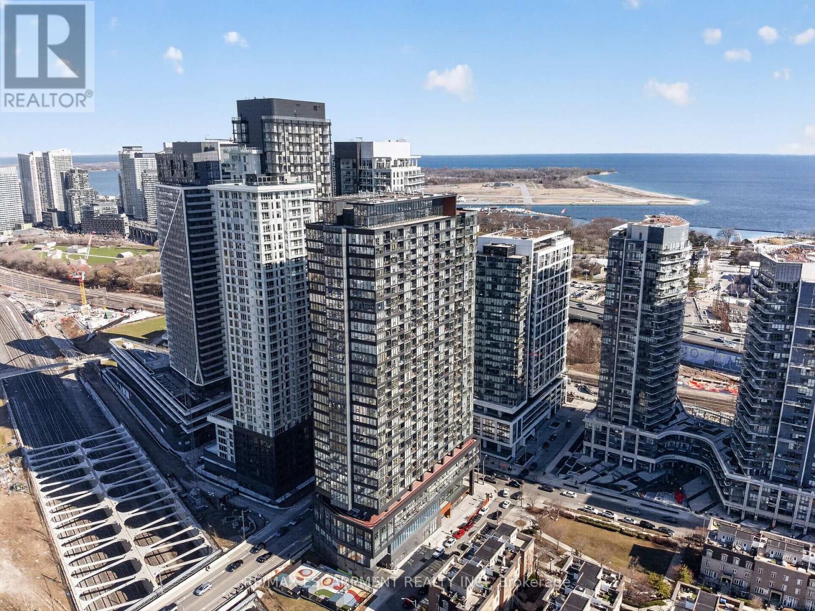 MLS® listing #29597305 for sale located at 3108 - 19 WESTERN BATTERY ROAD