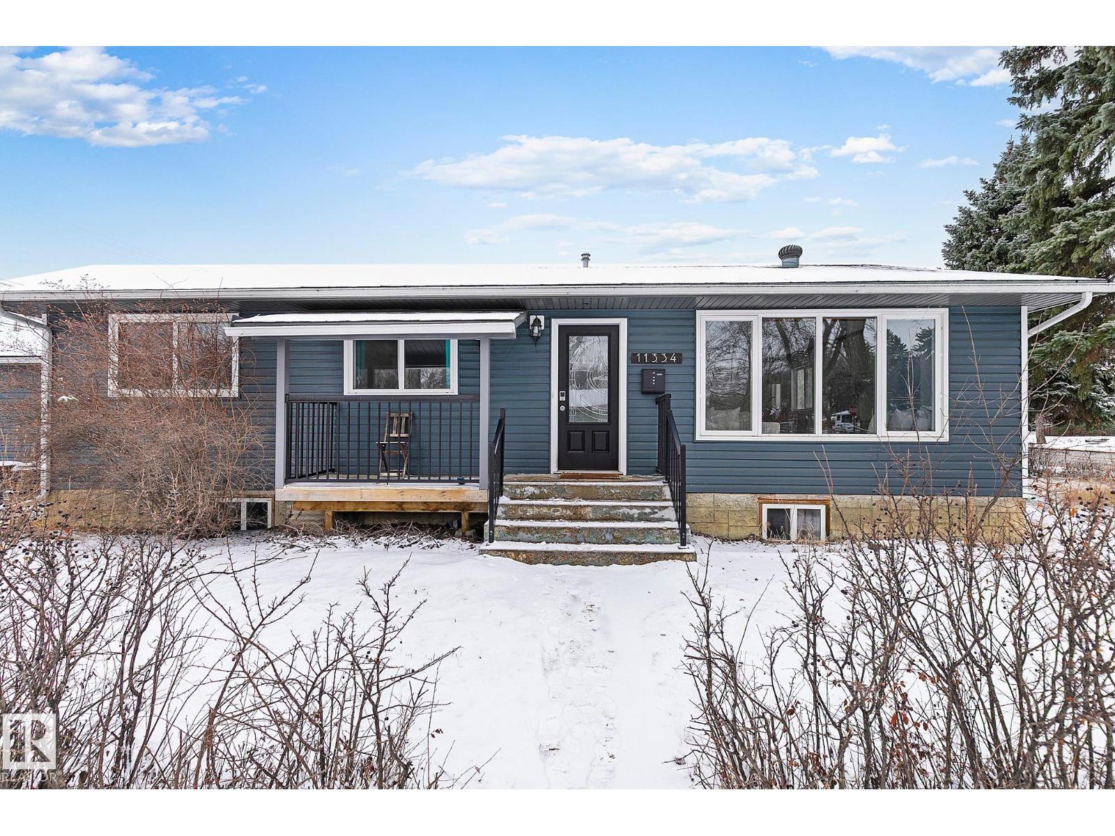 MLS® listing #29597575 for sale located at 11334 52 ST NW