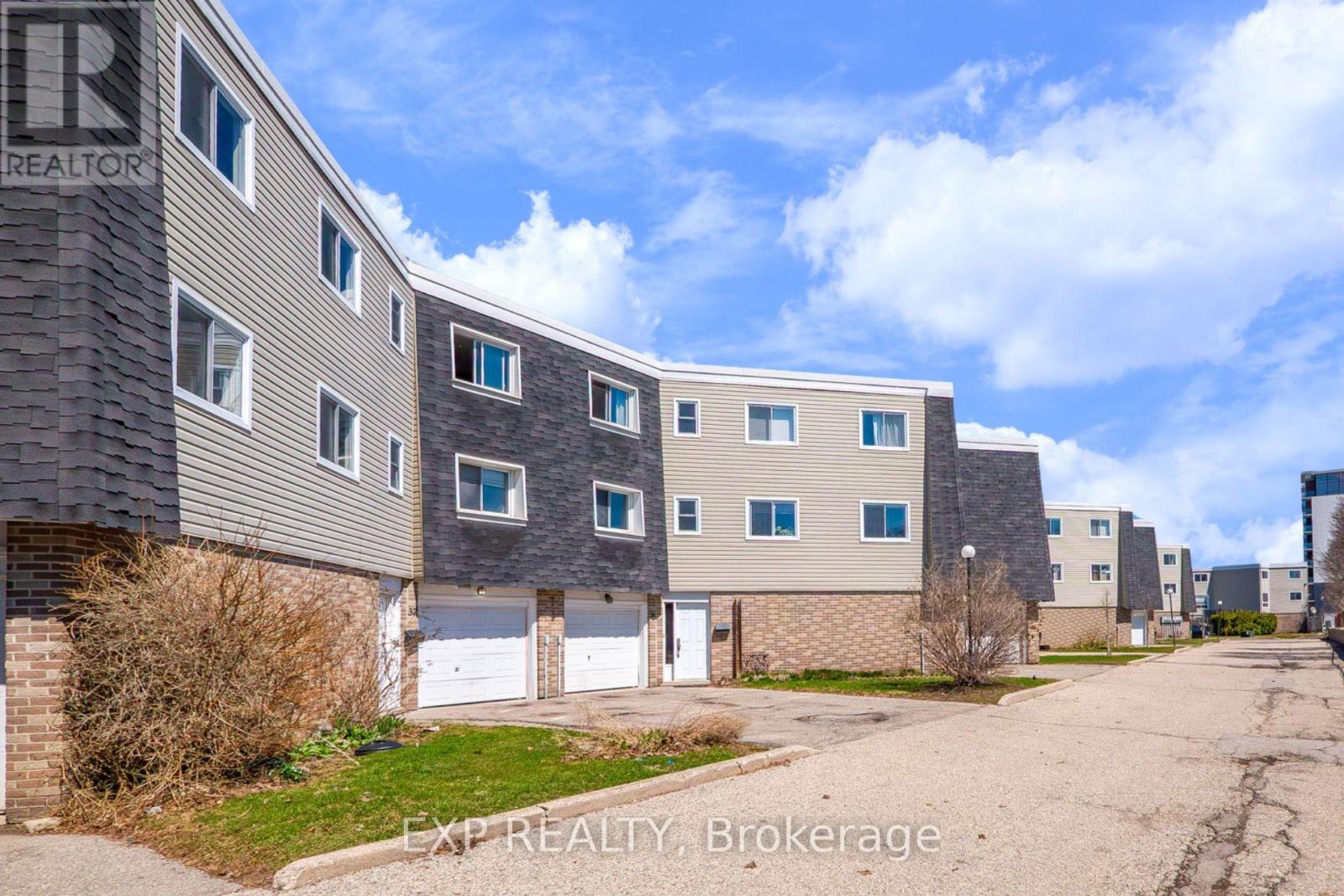 MLS® listing #29598902 for sale located at 36 - 60 ELMSDALE DRIVE