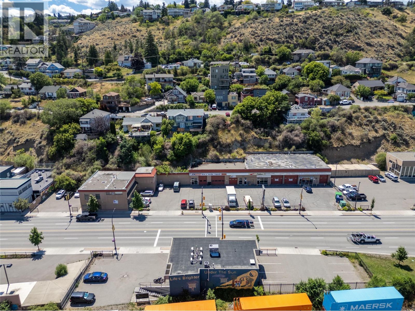 MLS® listing #29599032 for sale located at 281 VICTORIA Street W