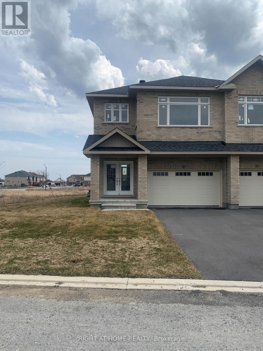 MLS® listing #29599688 for sale located at 32 WYLIE WAY