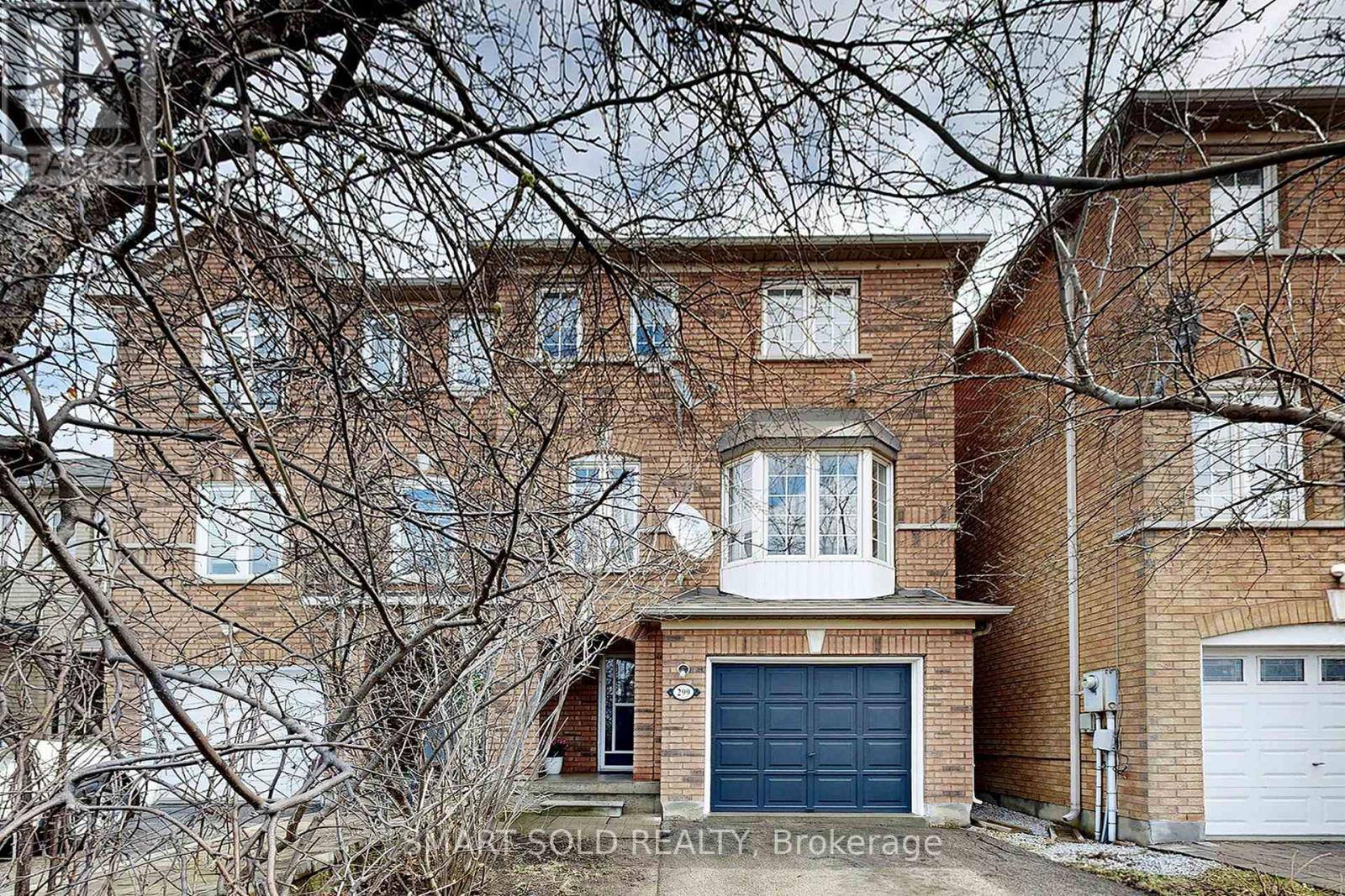 MLS® listing #29599912 for sale located at 299 YELLOWOOD CIRCLE