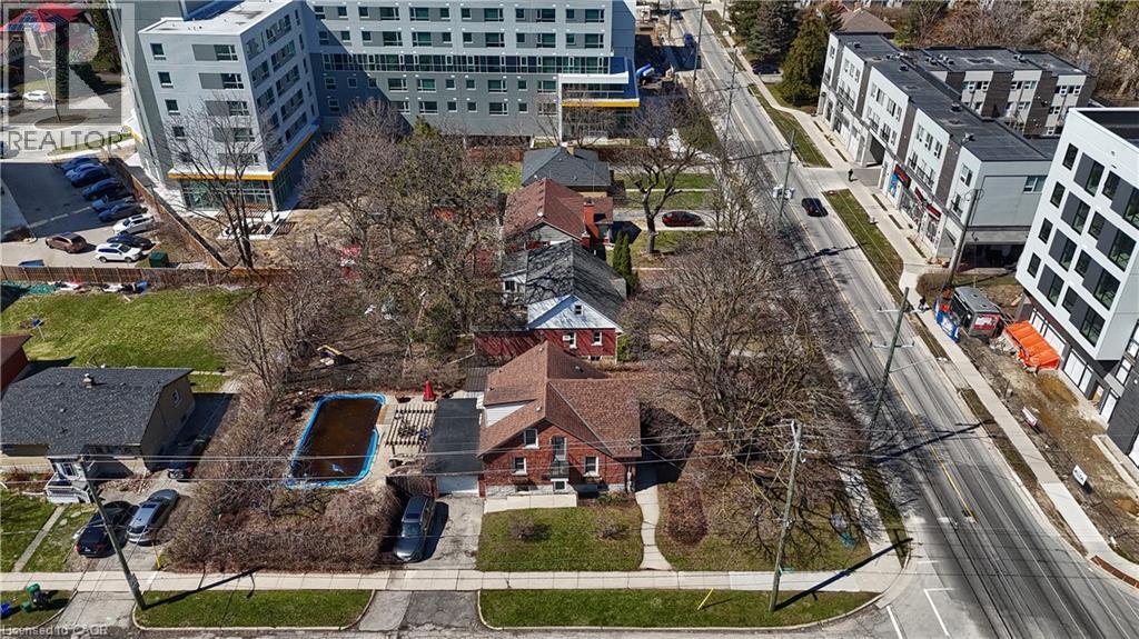 MLS® listing #29600296 for sale located at 285 ALBERT Street