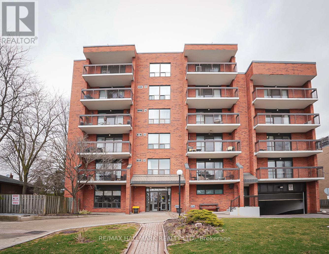 MLS® listing #29600492 for sale located at 203 - 3734 ST CLAIR AVENUE E