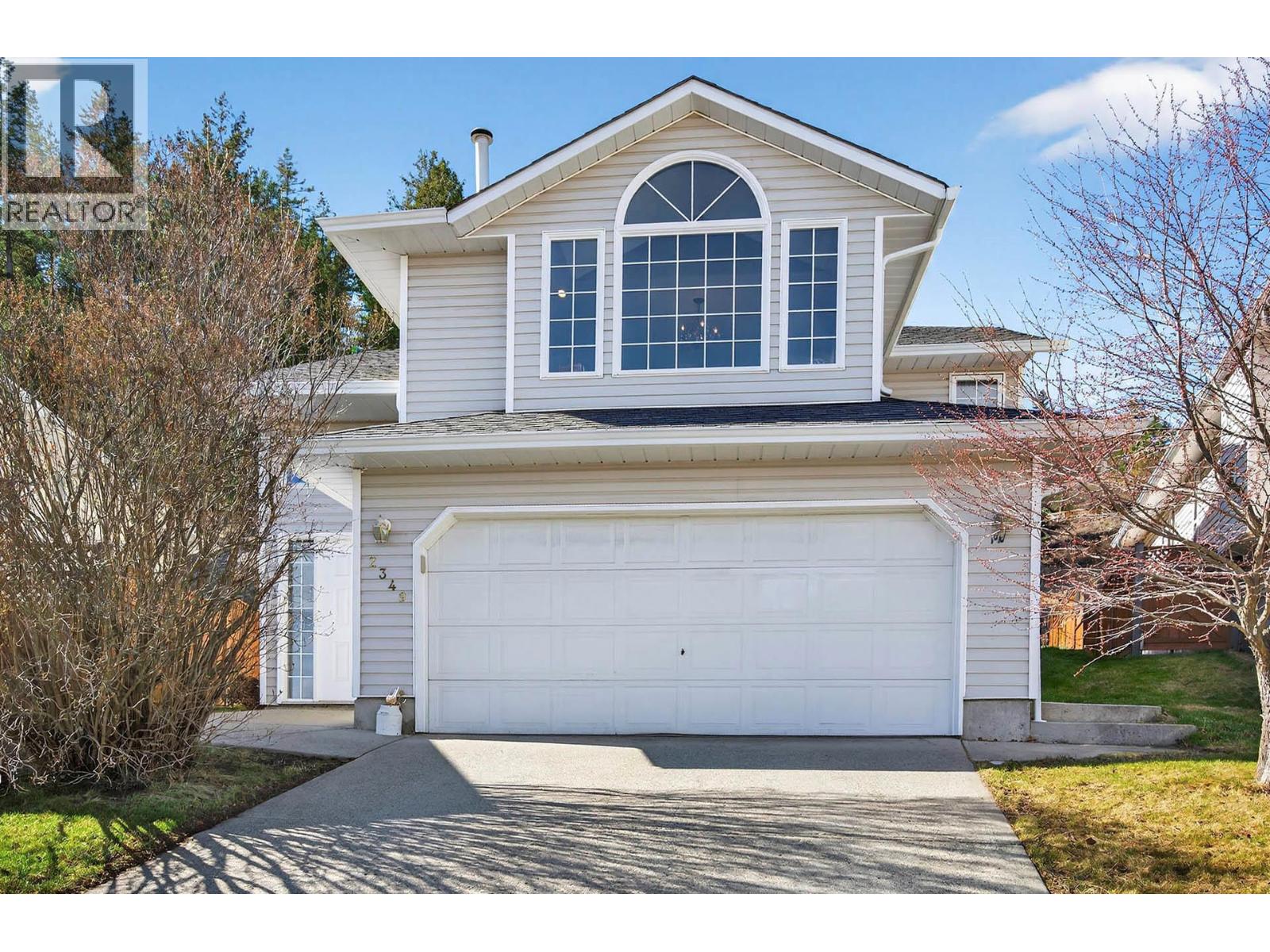 MLS® listing #29604131 for sale located at 2349 Drummond Court