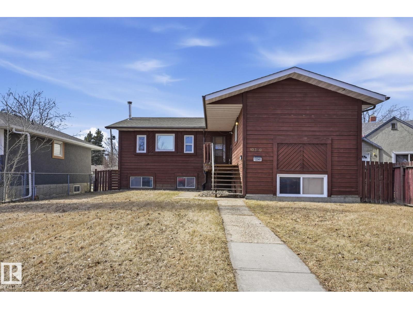 MLS® listing #29607277 for sale located at 12340 ST ALBERT TR NW