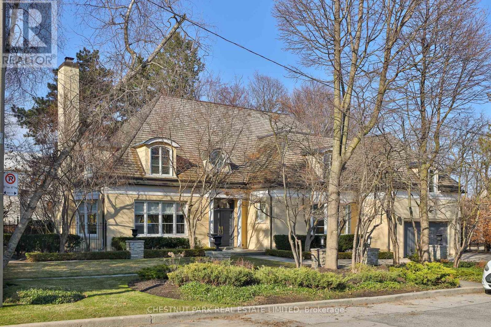 MLS® listing #29609598 for sale located at 1 GLEN EDYTH PLACE