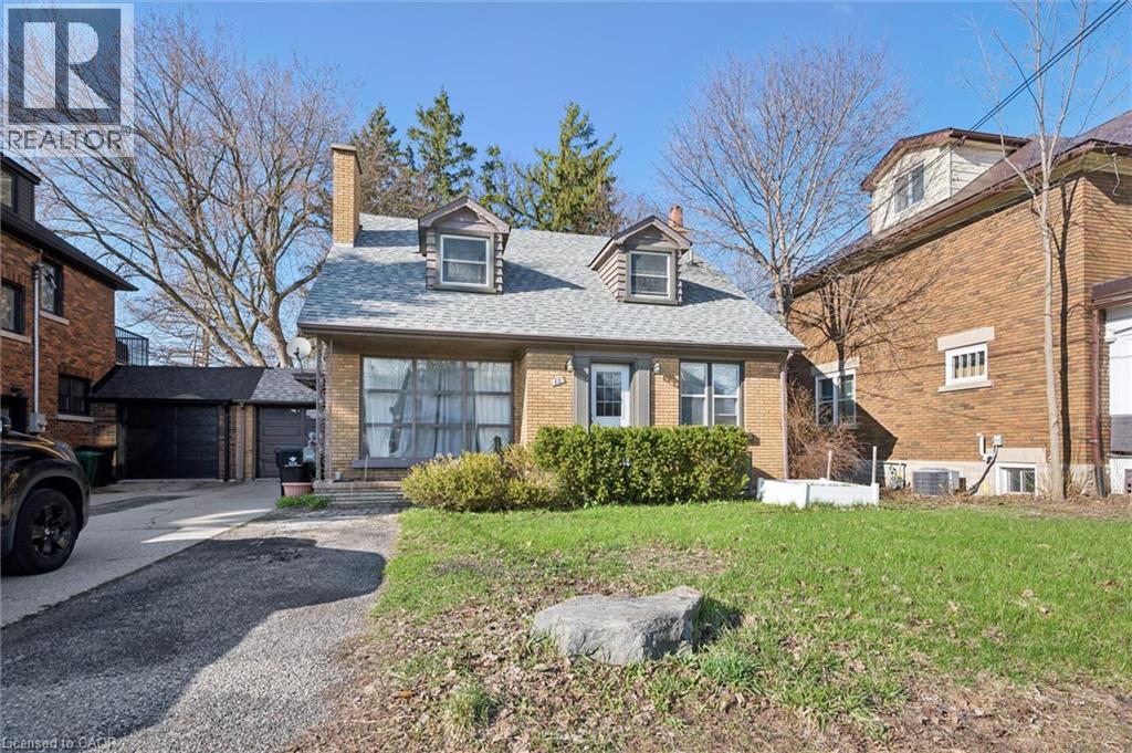 MLS® listing #29610954 for sale located at 68 HIGHLAND Road Unit# 2nd Flr