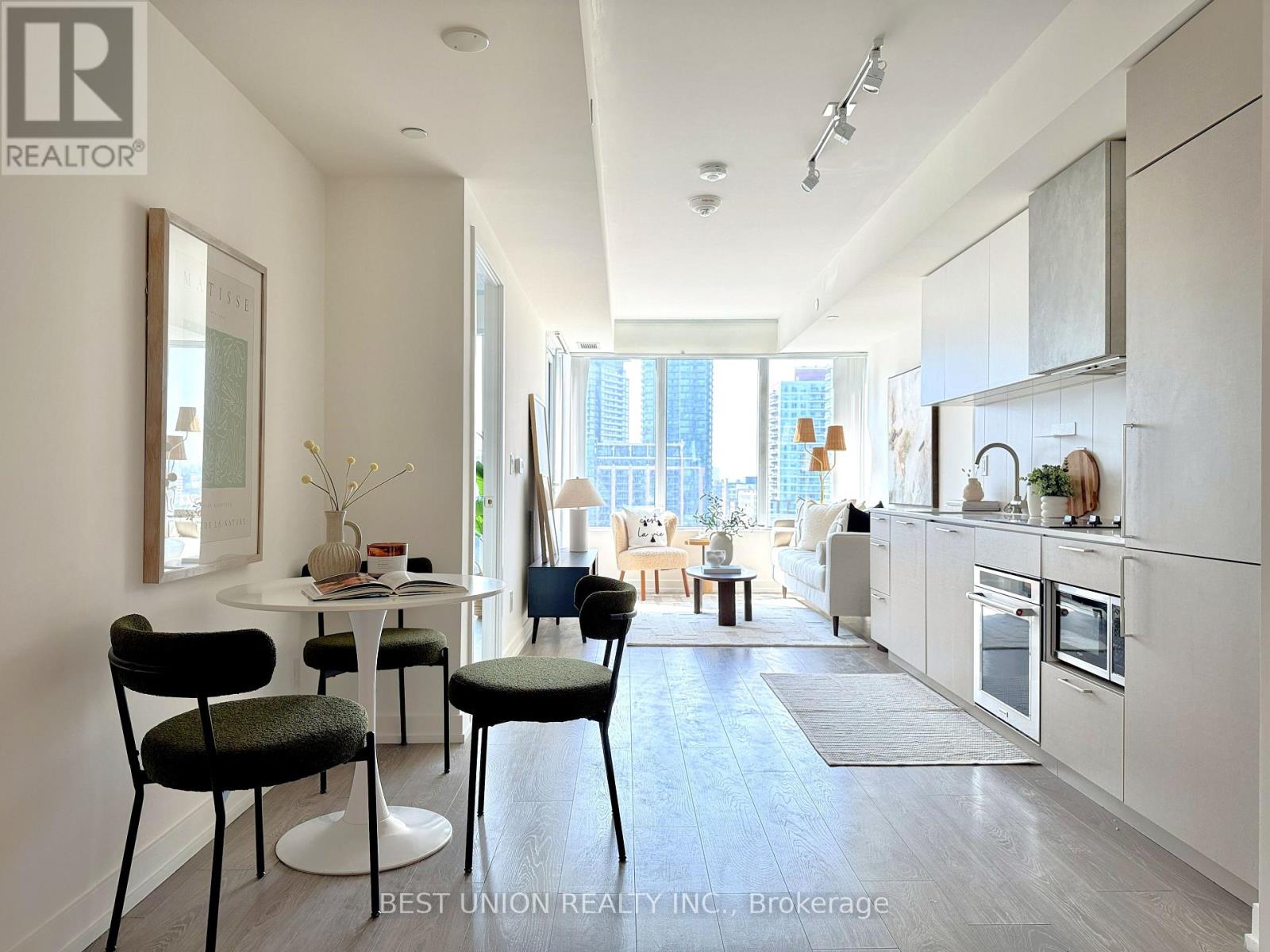 MLS® listing #29611326 for sale located at 1210 - 19 WESTERN BATTERY ROAD