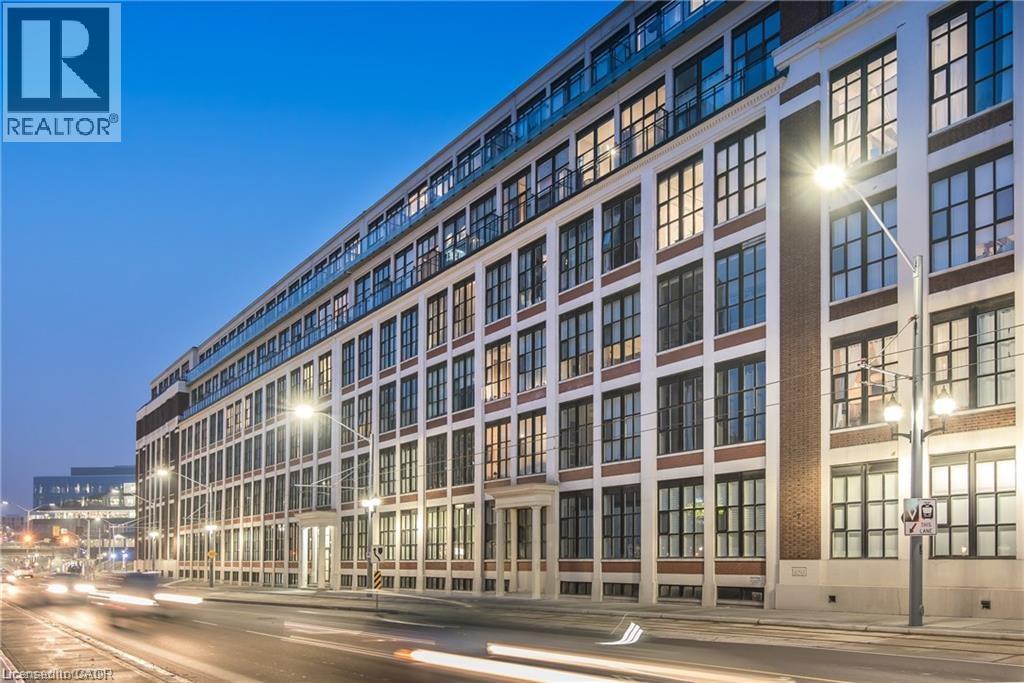 MLS® listing #29615915 for sale located at 404 KING Street W Unit# 604