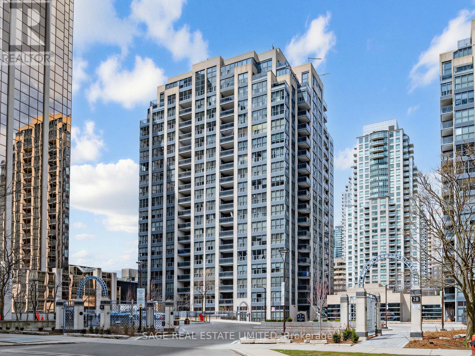 MLS® listing #29616165 for sale located at 1001 - 18 HOLLYWOOD AVENUE