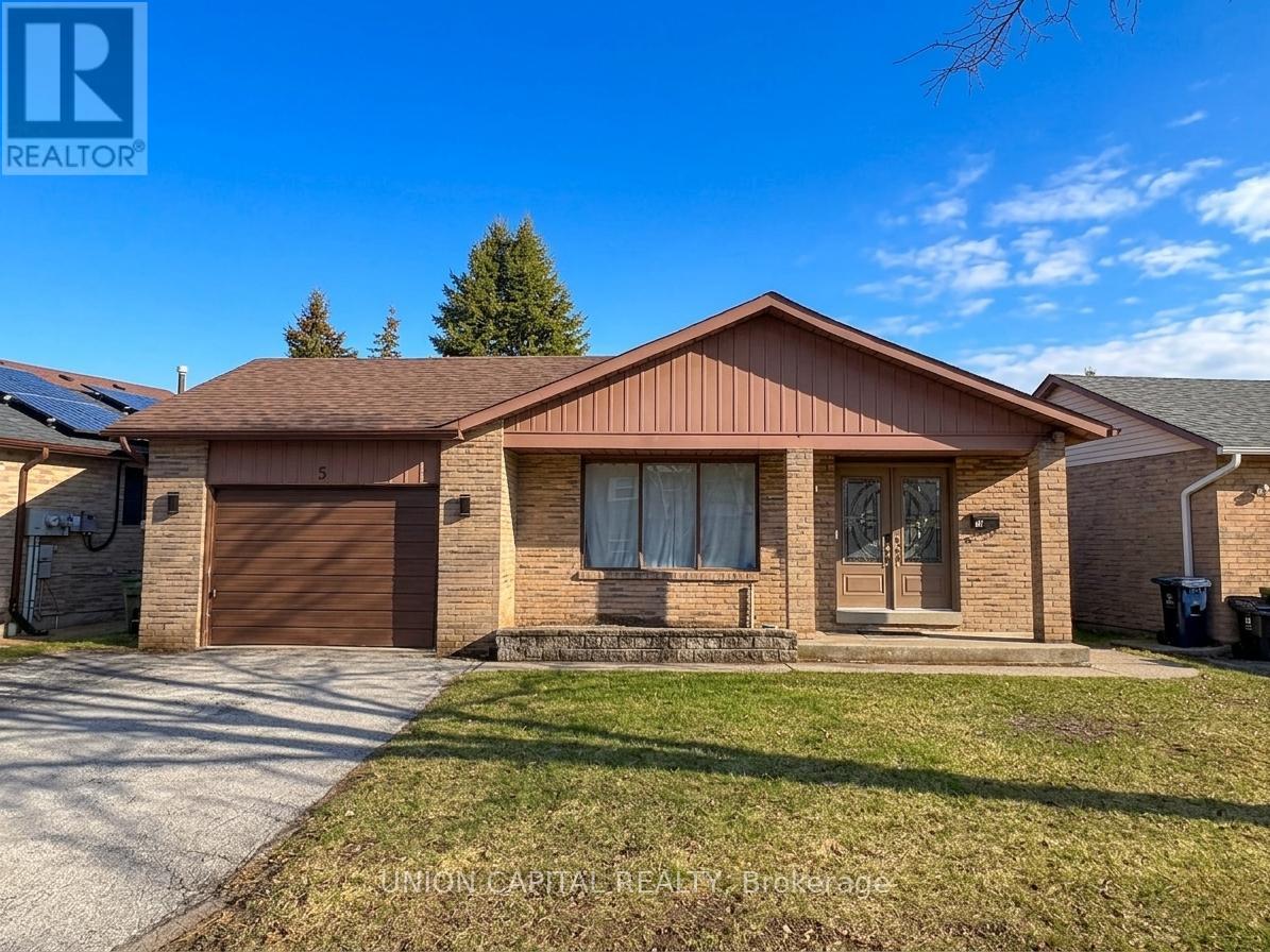 MLS® listing #29618688 for sale located at LOWER - 5 WHISTLING HILLS DRIVE