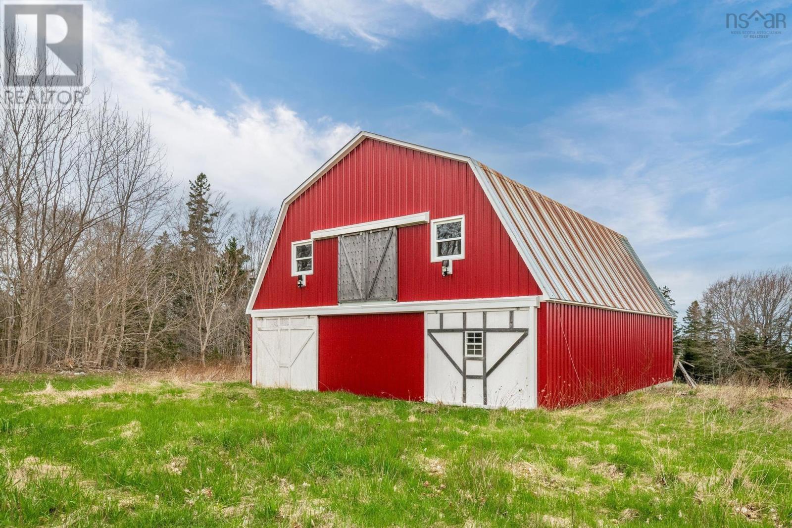 MLS® listing #29618770 for sale located at 1767 Stronach Mountain Road