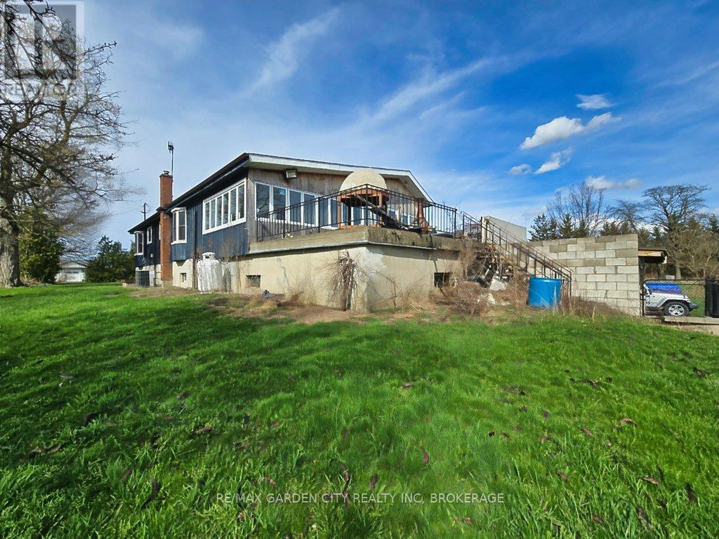 MLS® listing #29618781 for sale located at 1030 METLER ROAD