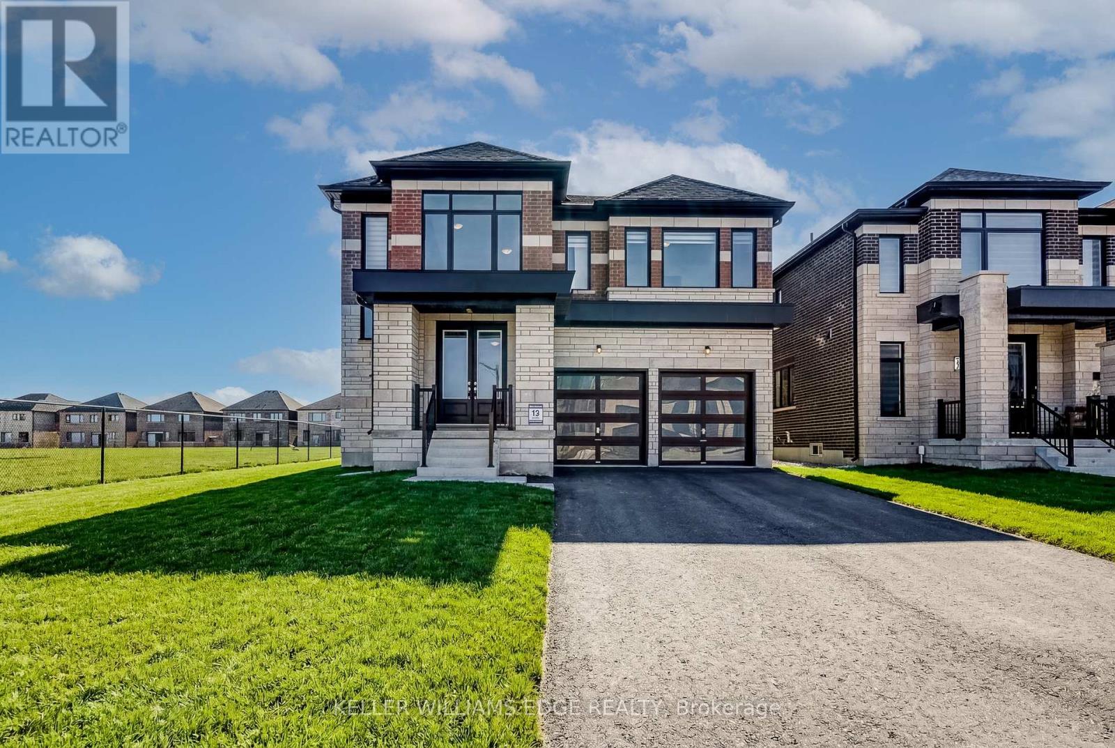 MLS® listing #29618940 for sale located at 35 WALTERS STREET