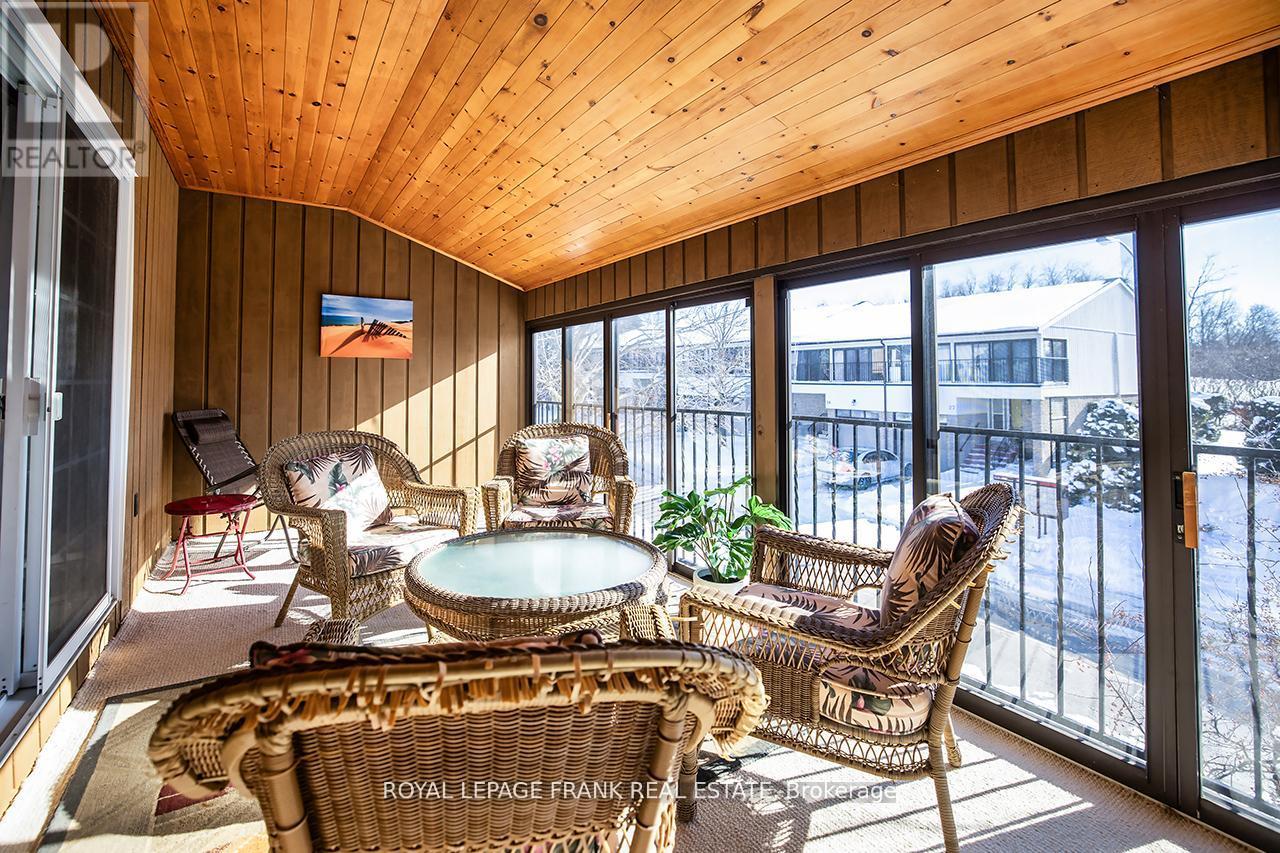 MLS® listing #29619227 for sale located at 9 - 433 MAY STREET