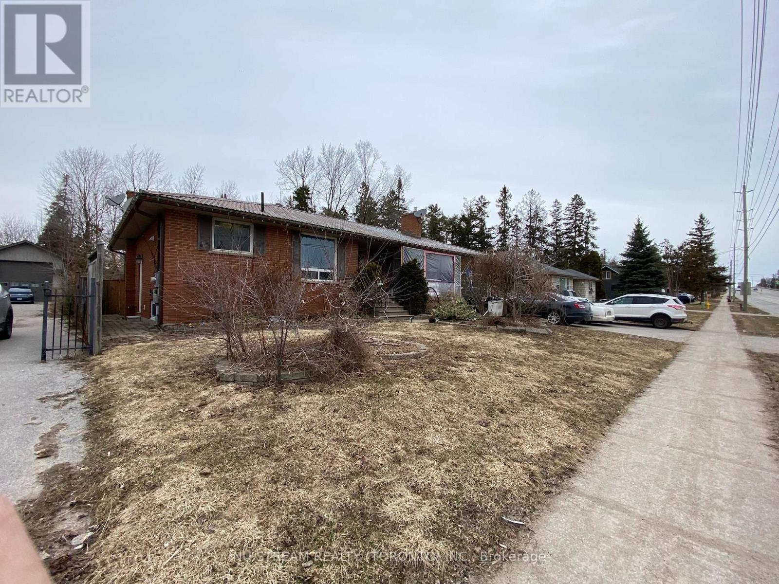 MLS® listing #29619289 for sale located at 536 BIG BAY POINT ROAD