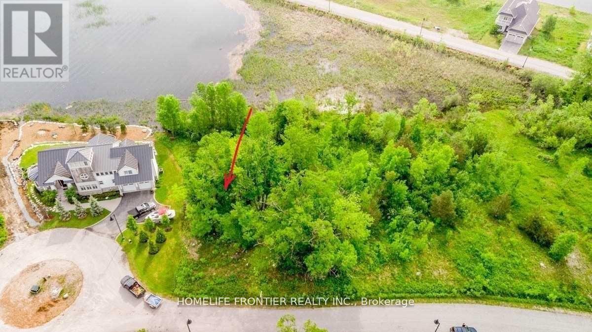 MLS® listing #29619291 for sale located at 15 SWAN LANE