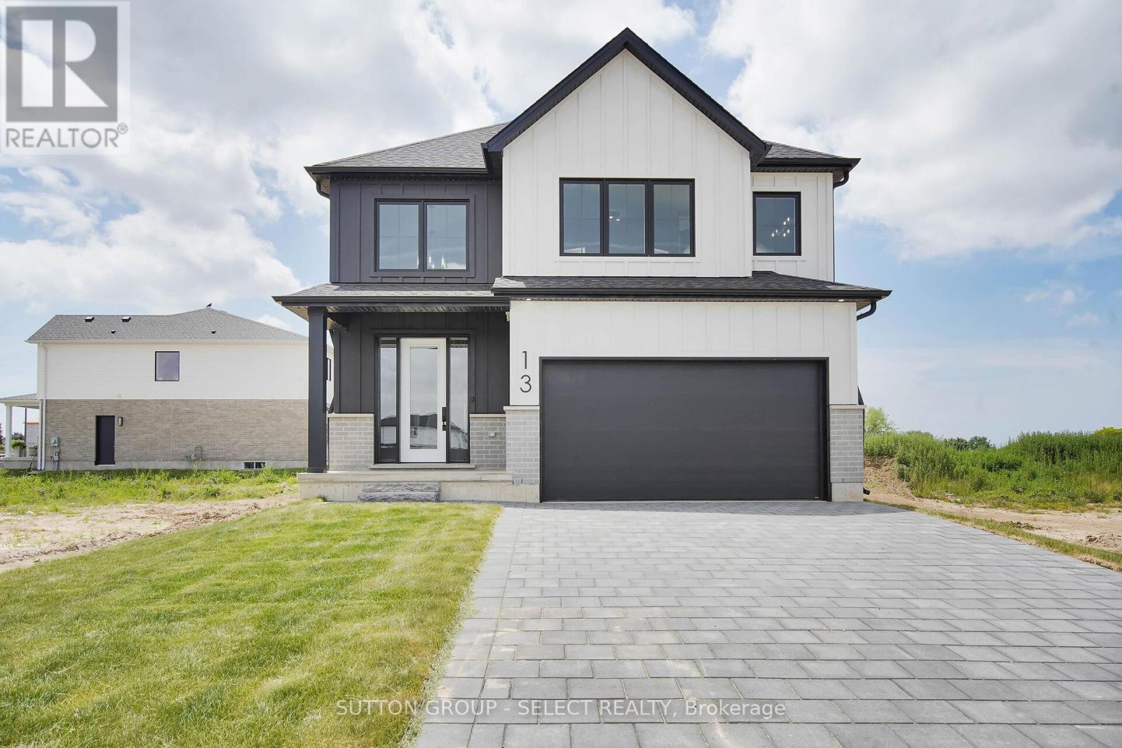 MLS® listing #29619823 for sale located at 42 LUCAS ROAD E