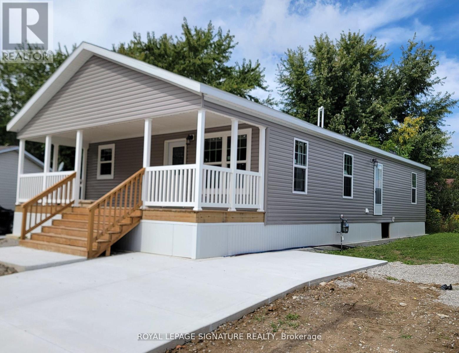 MLS® listing #29620293 for sale located at 12 BRIARWOOD PLACE