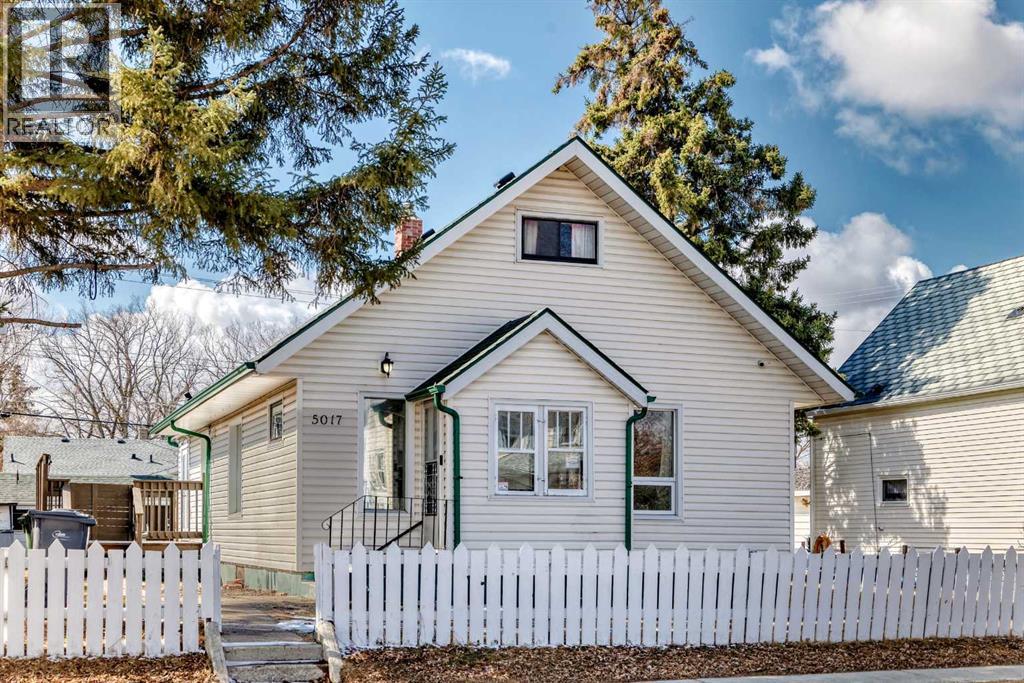 MLS® listing #29624080 for sale located at 5017 54 Ave