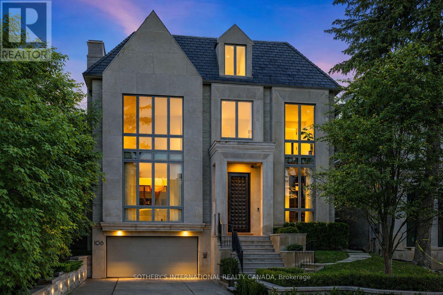 MLS® listing #29624366 for sale located at 106 GLENAYR ROAD