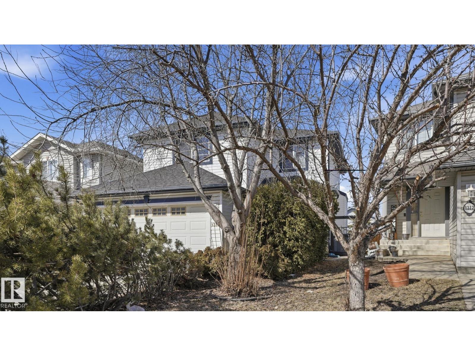 MLS® listing #29624405 for sale located at 1310 BARNES CL SW