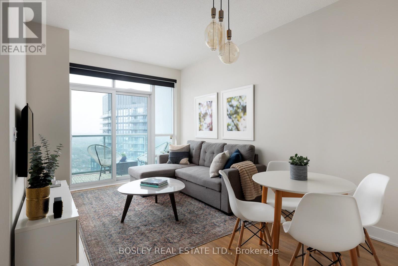 MLS® listing #29624543 for sale located at 3506 - 120 HOMEWOOD AVENUE