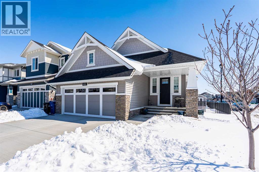 MLS® listing #29624877 for sale located at 511 Kingsmere Way SE