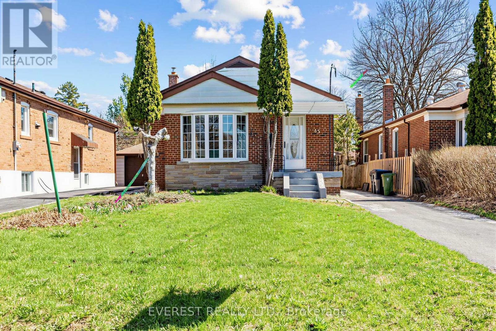 MLS® listing #29624912 for sale located at 45 KILGREGGAN CRESCENT