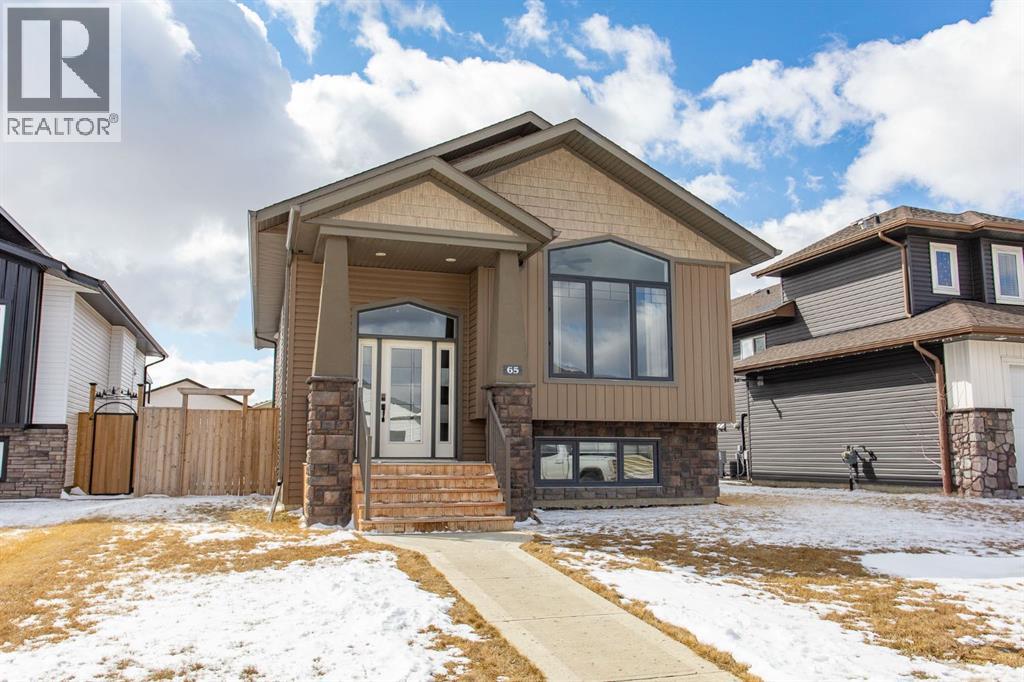 MLS® listing #29626232 for sale located at 65 Mackenzie Avenue