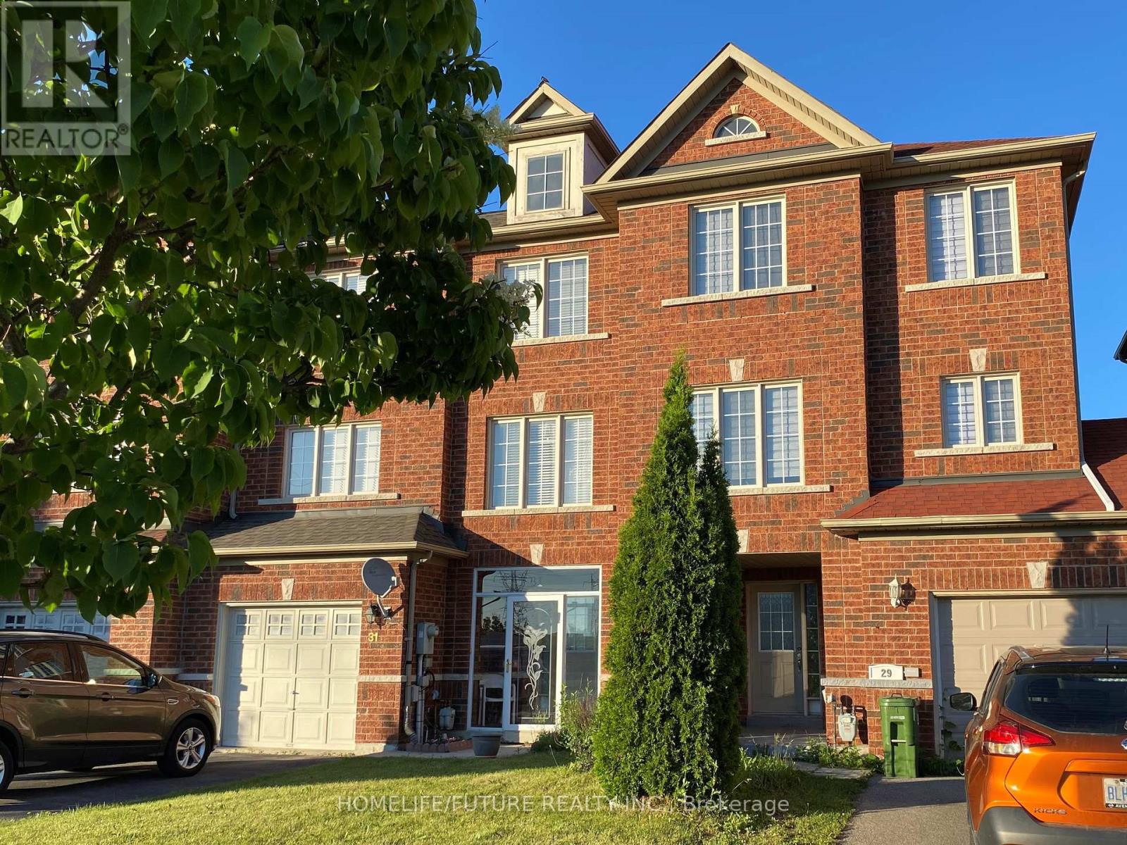 MLS® listing #29626652 for sale located at 29 POLARLIGHTS WAY