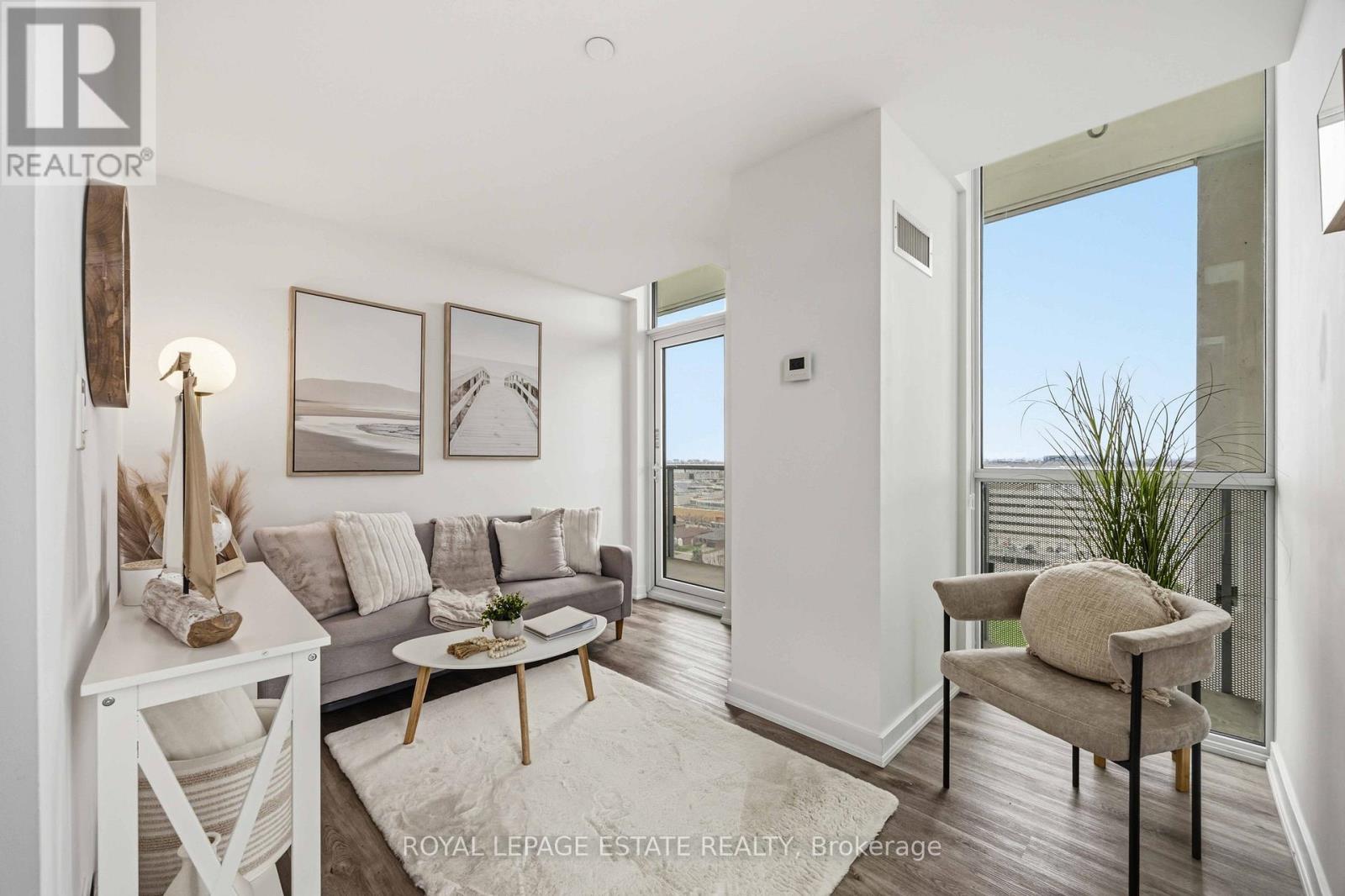 MLS® listing #29627132 for sale located at 1505 - 160 FLEMINGTON ROAD