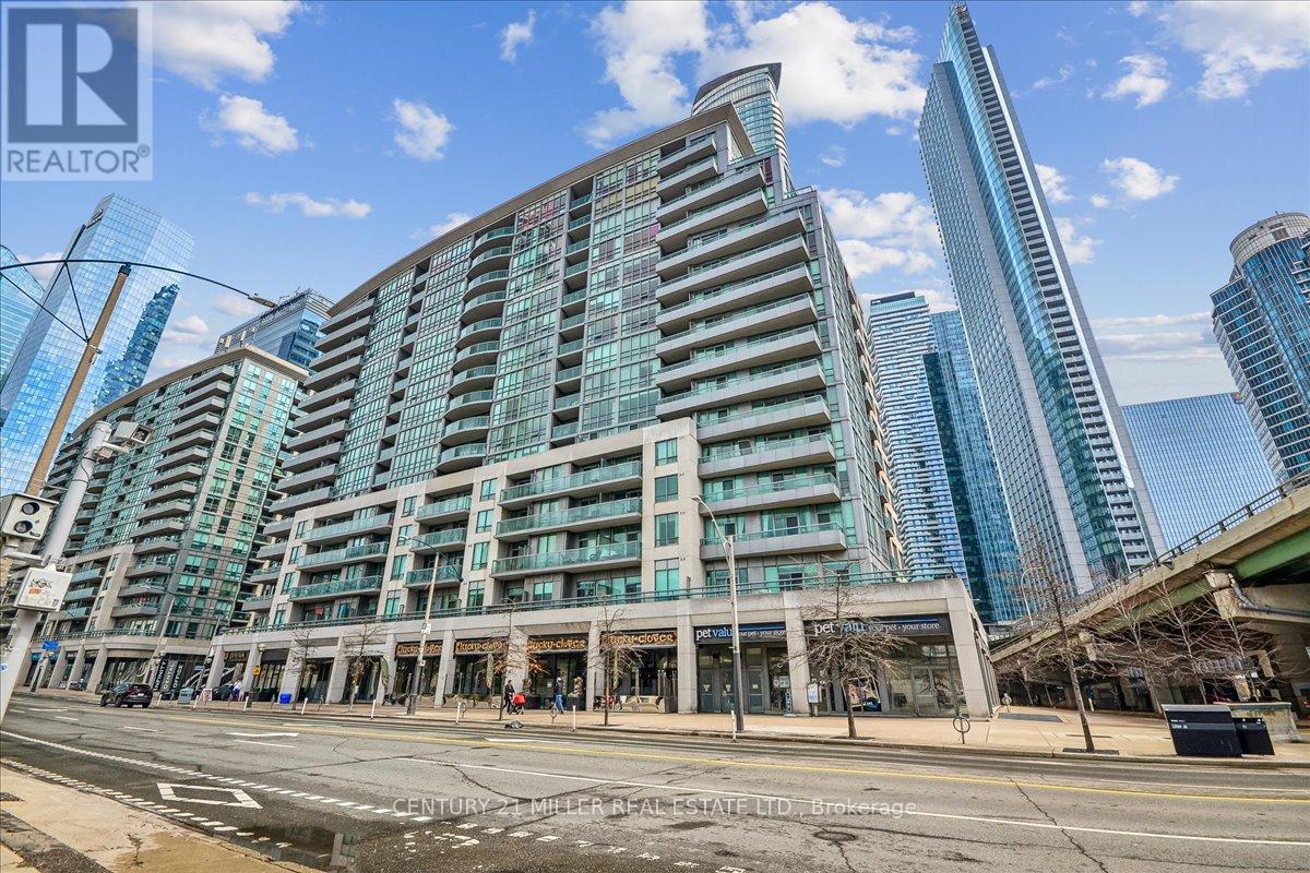 MLS® listing #29628139 for sale located at 326 - 25 LOWER SIMCOE STREET