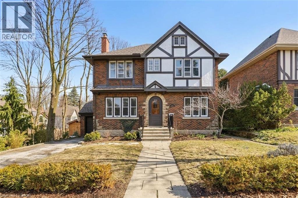 MLS® listing #29628209 for sale located at 122 DUNBAR Road S