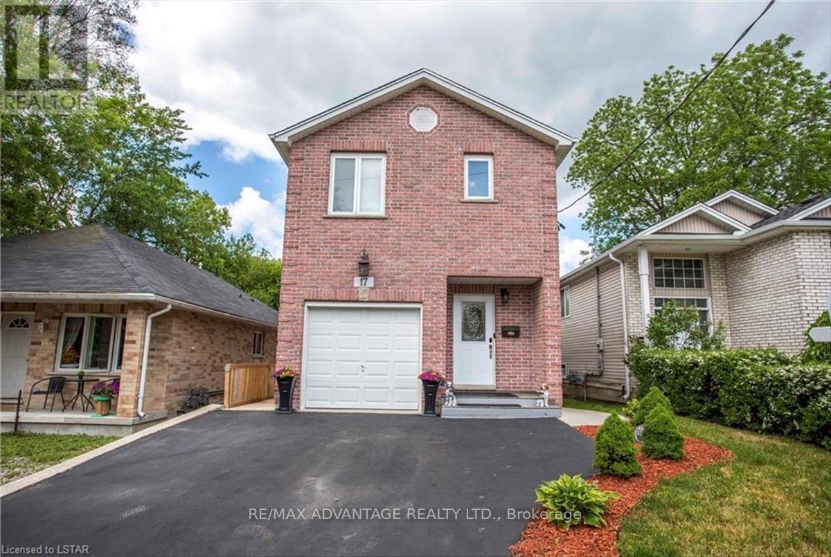 MLS® listing #29628278 for sale located at LOWER - 17 STERLING STREET