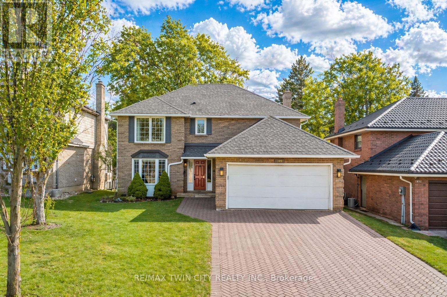 MLS® listing #29630657 for sale located at 109 ASHBERRY PLACE