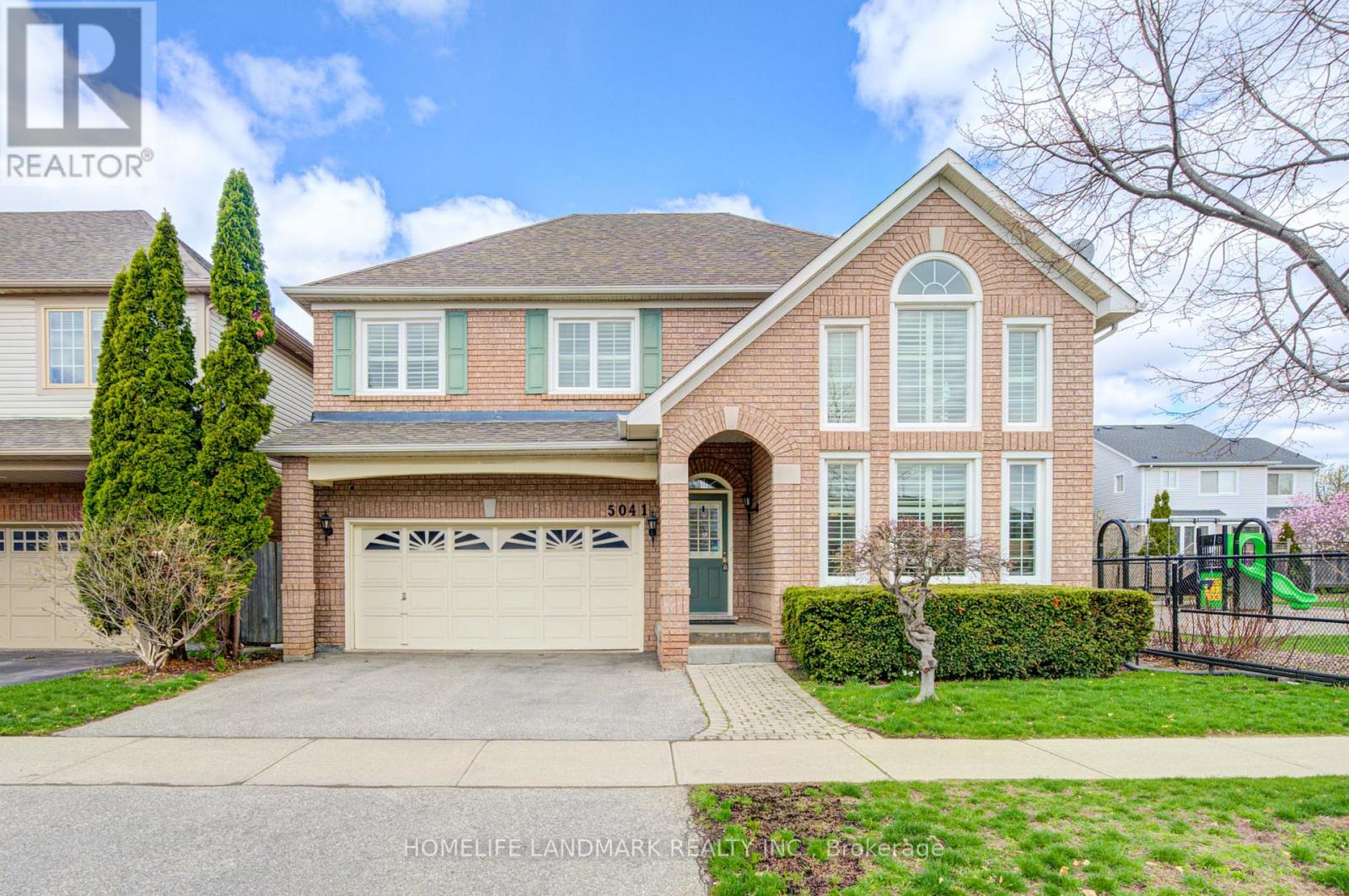 MLS® listing #29633140 for sale located at 5041 DRYDEN AVENUE