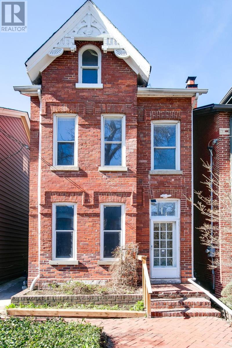 MLS® listing #29633189 for sale located at 108 AMELIA STREET
