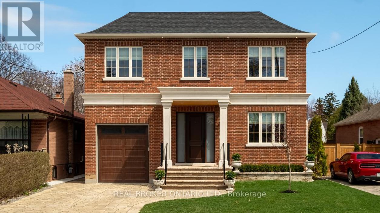 MLS® listing #29633412 for sale located at 16 GLENSHAW CRESCENT