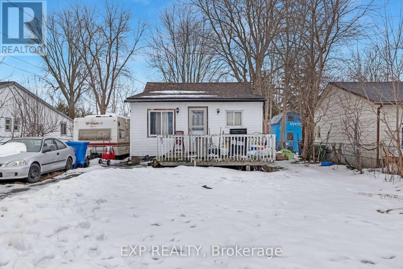 MLS® listing #29633551 for sale located at 765 SEDORE AVENUE