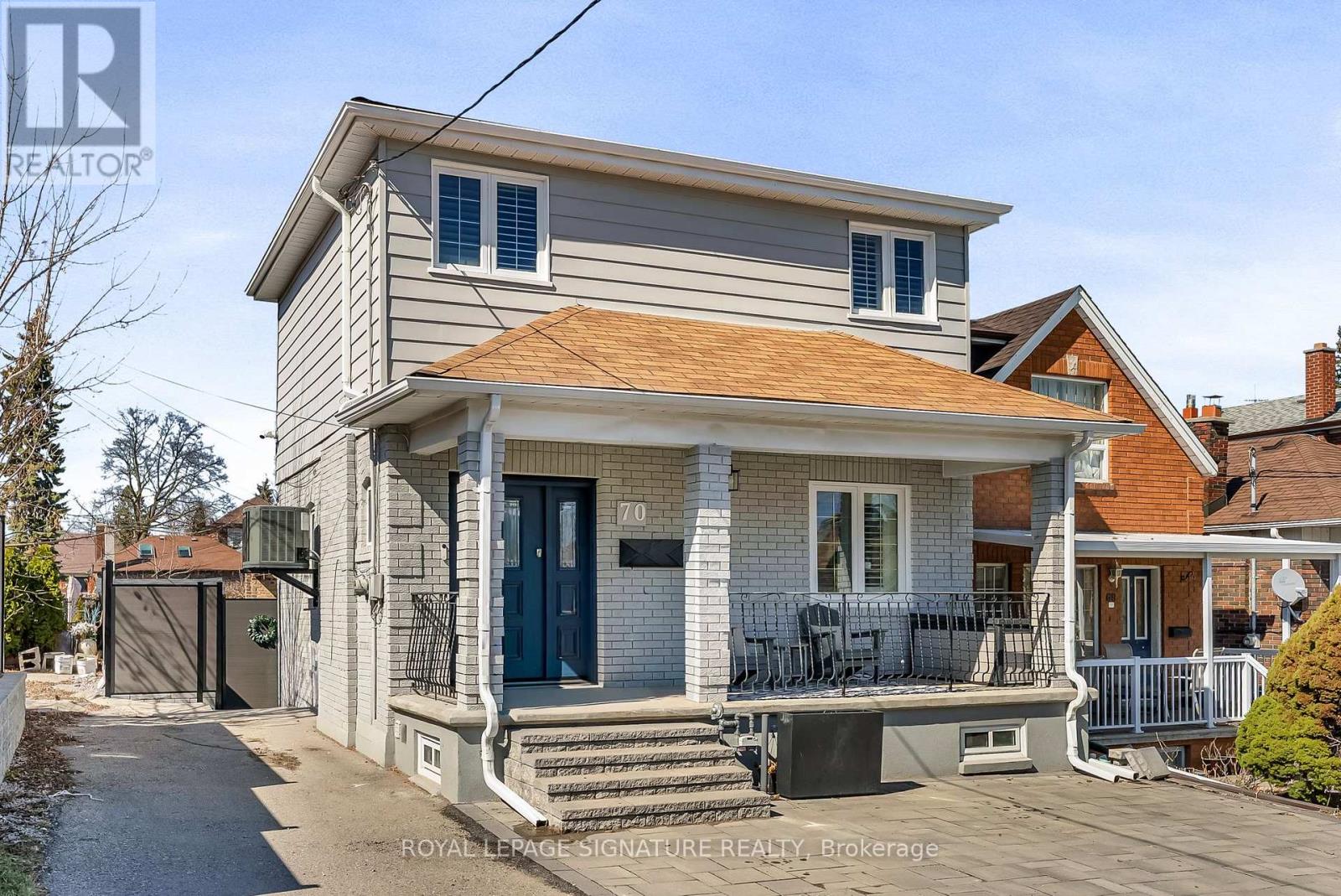 MLS® listing #29633770 for sale located at 70 CLOVELLY AVENUE