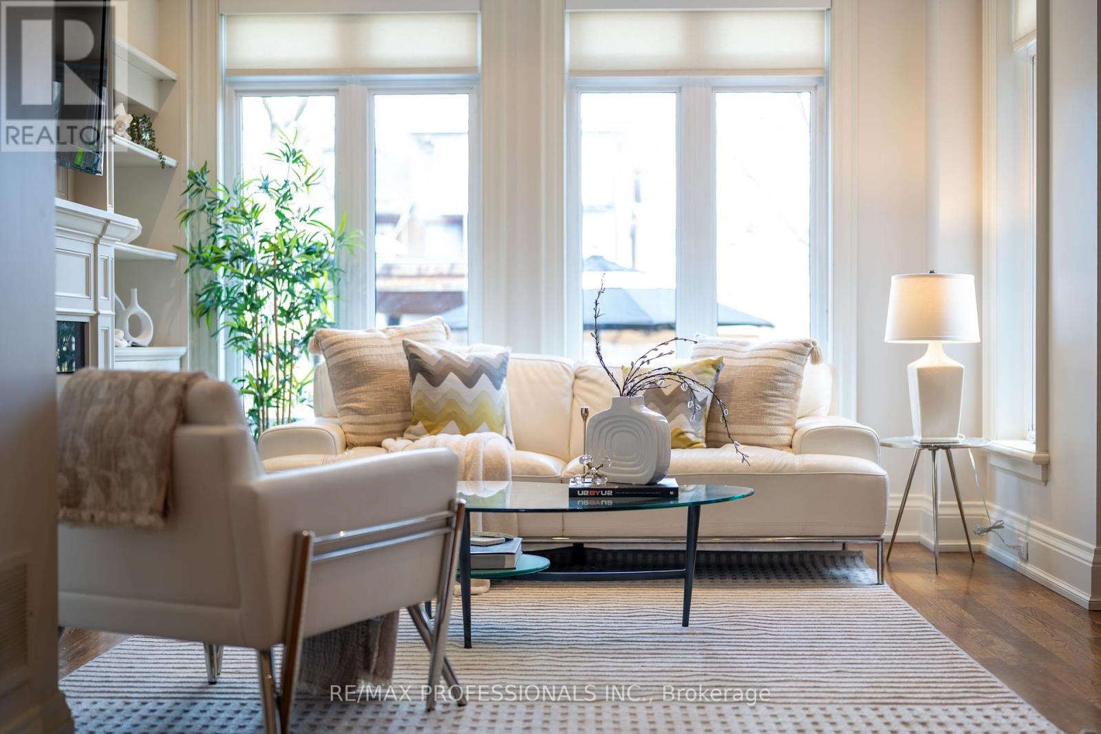 MLS® listing #29634066 for sale located at 721 MARKHAM STREET